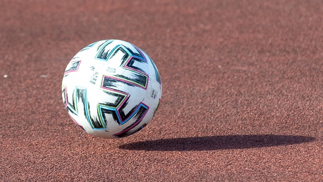 圆满退役！阿尔巴&布斯克茨：实现所有梦想，人生进入新阶段